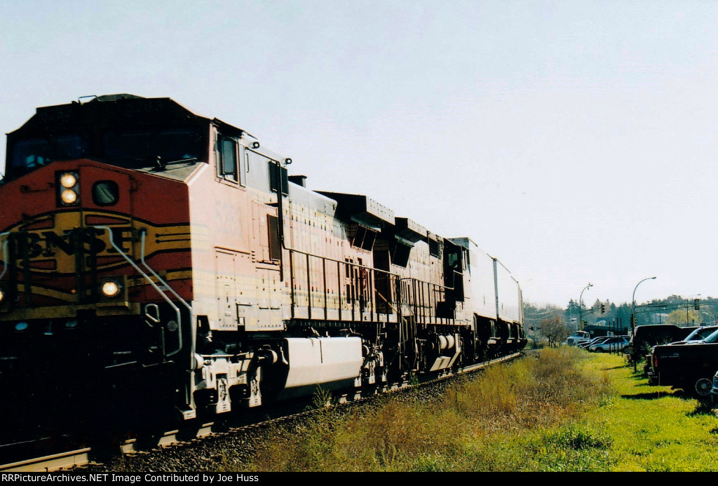 BNSF 5283 West